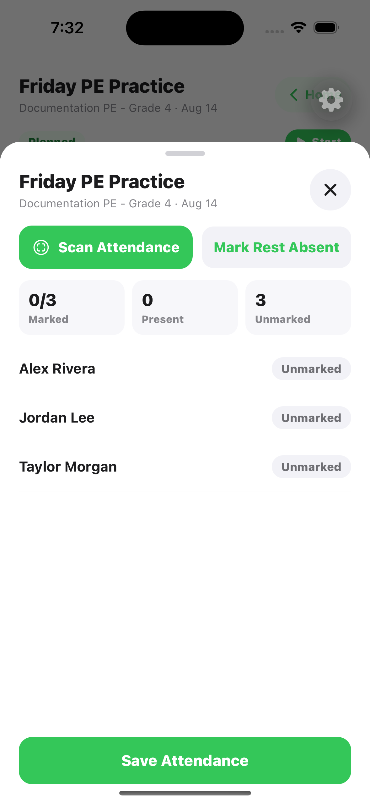 Running Kiddos mobile Attendance sheet with student attendance statuses and Save Attendance button